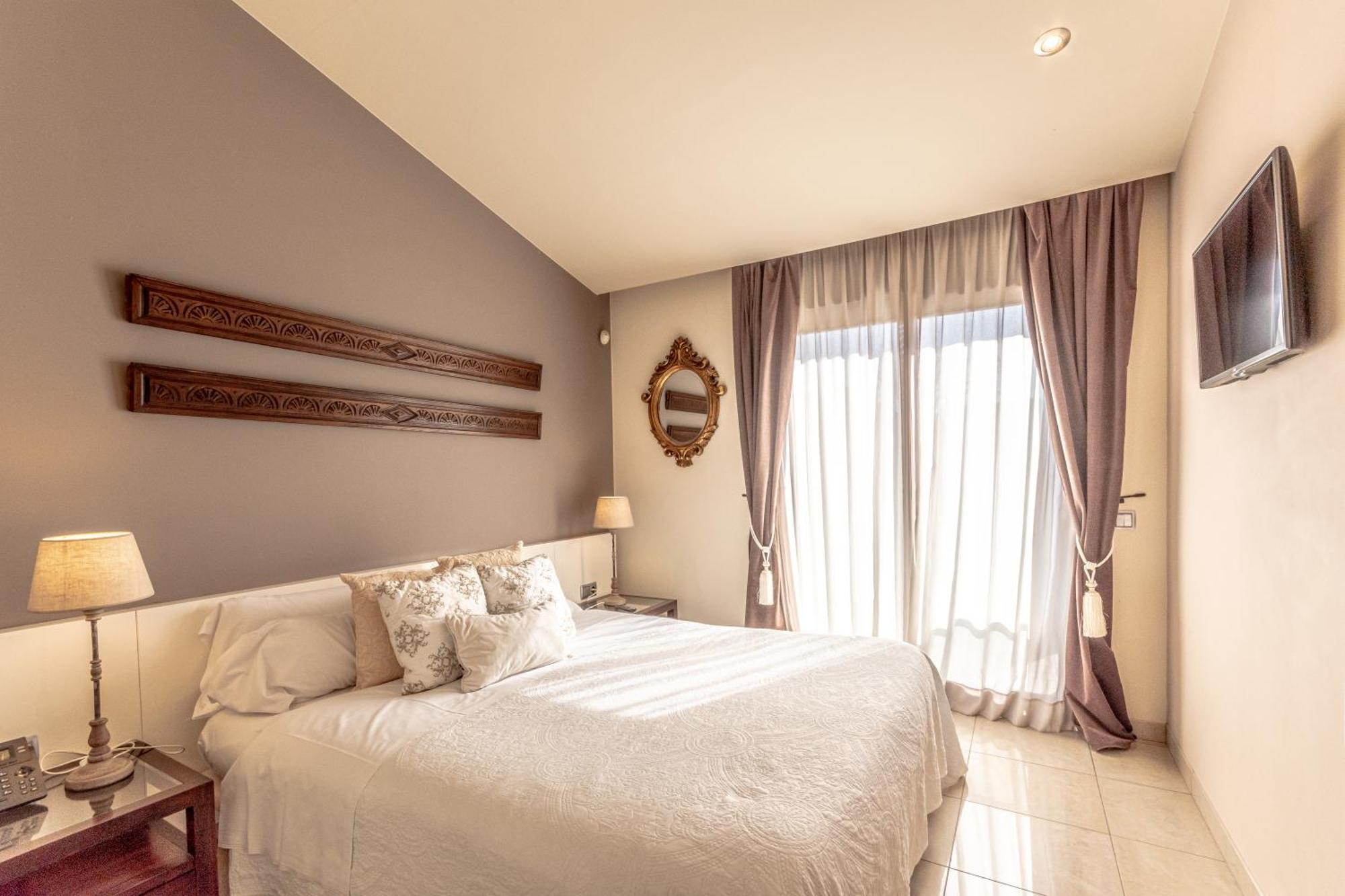 El Raco De Madremanya - Adults Only Hotel ภายนอก รูปภาพ